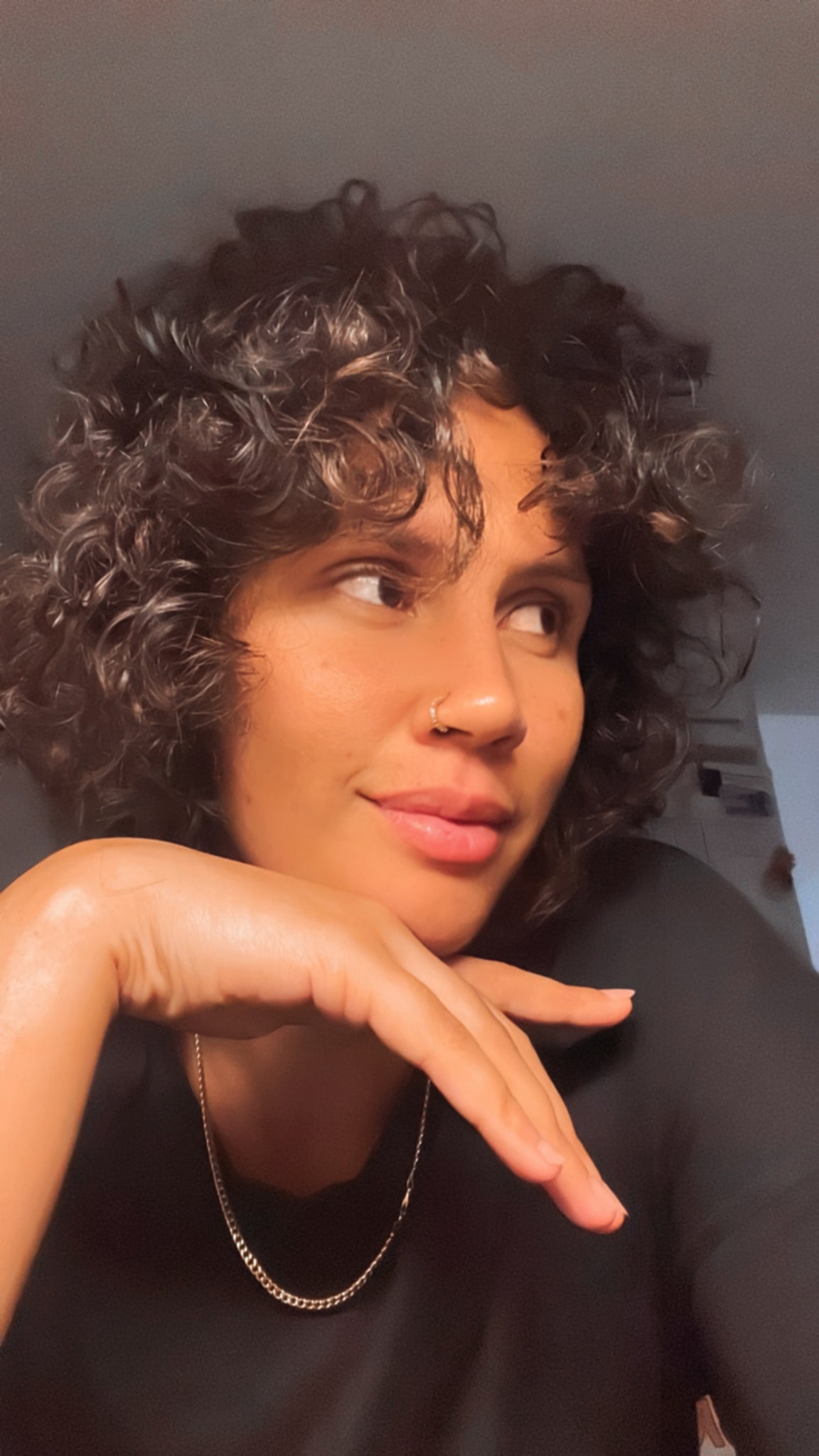 The Importance of Moisture Retention for Curly Hair: Tips and Techniques